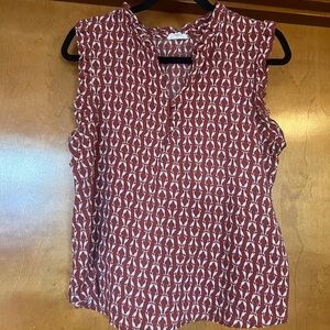 Women's Sleeveless Red Patterned Top